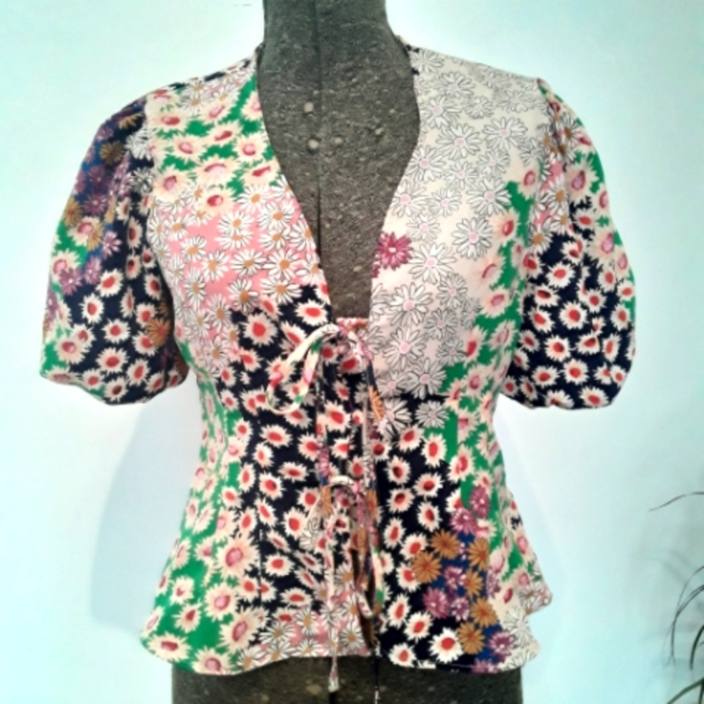 NWOT Topshop summer blouse